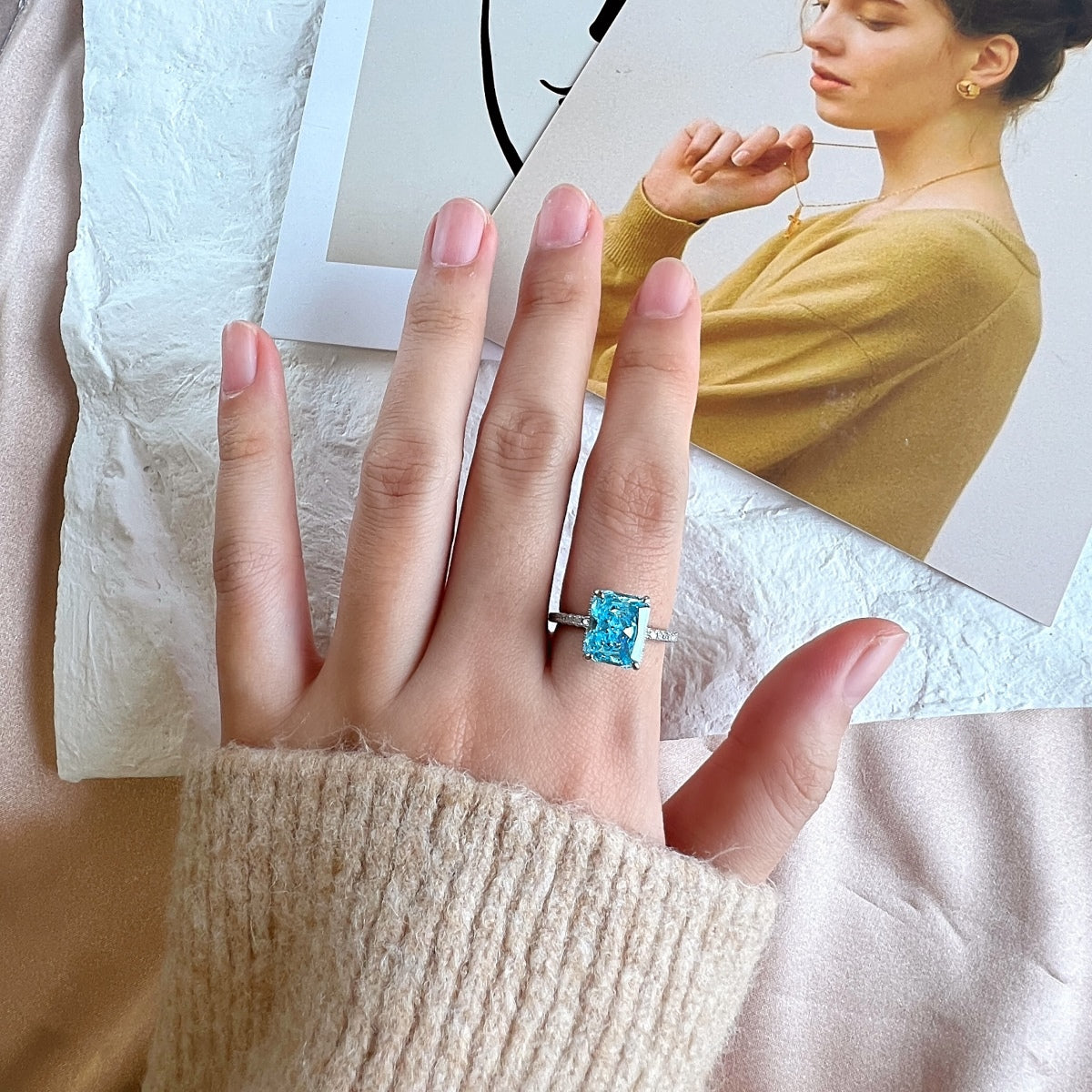 [LuckyStar]4.0 Carat Luxurious Engagement Ring