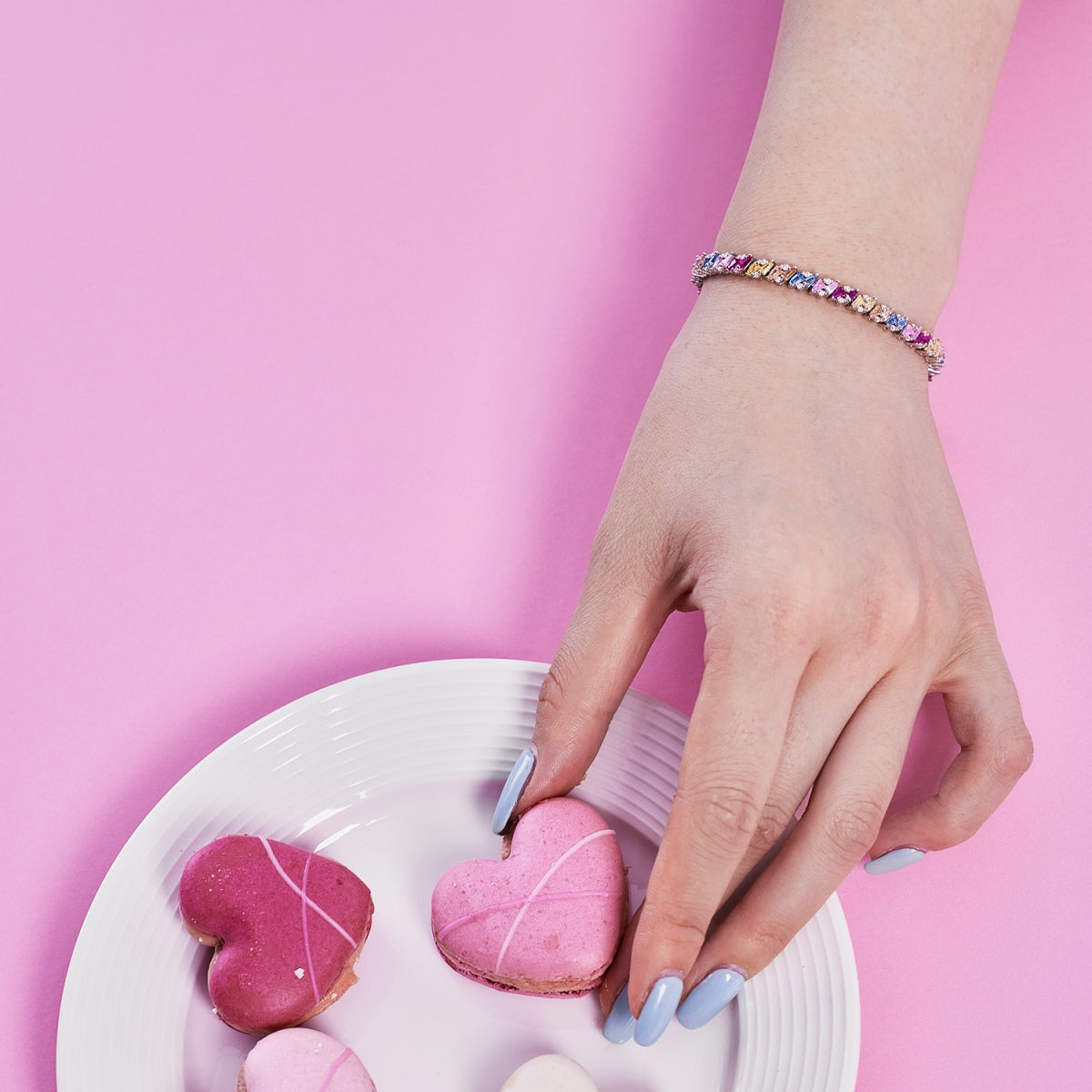 [LuckyStar]Ornate Sparkling Multi Cut Party Bracelet