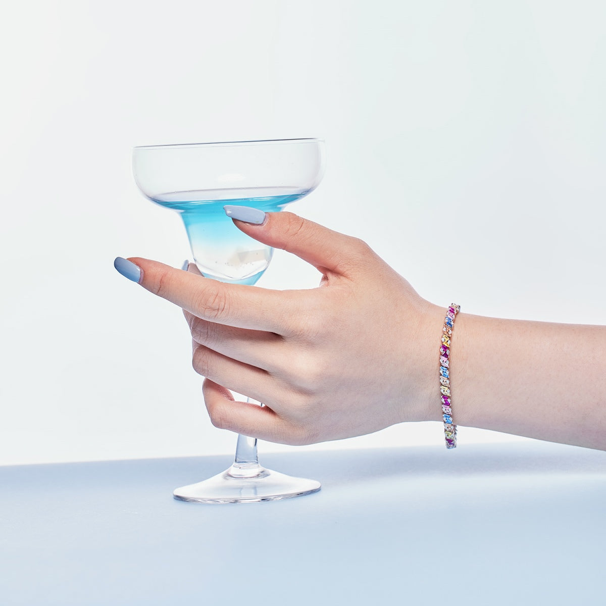 [LuckyStar]Ornate Sparkling Multi Cut Party Bracelet