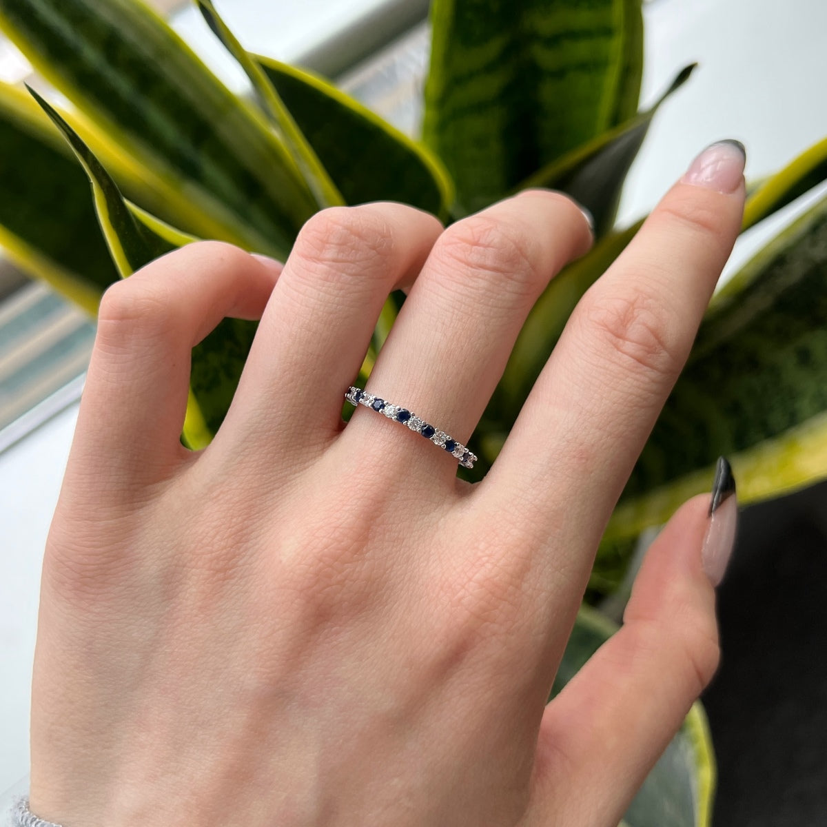 [LuckyStar]Exquisite Colorful Round Cut Tennis Ring