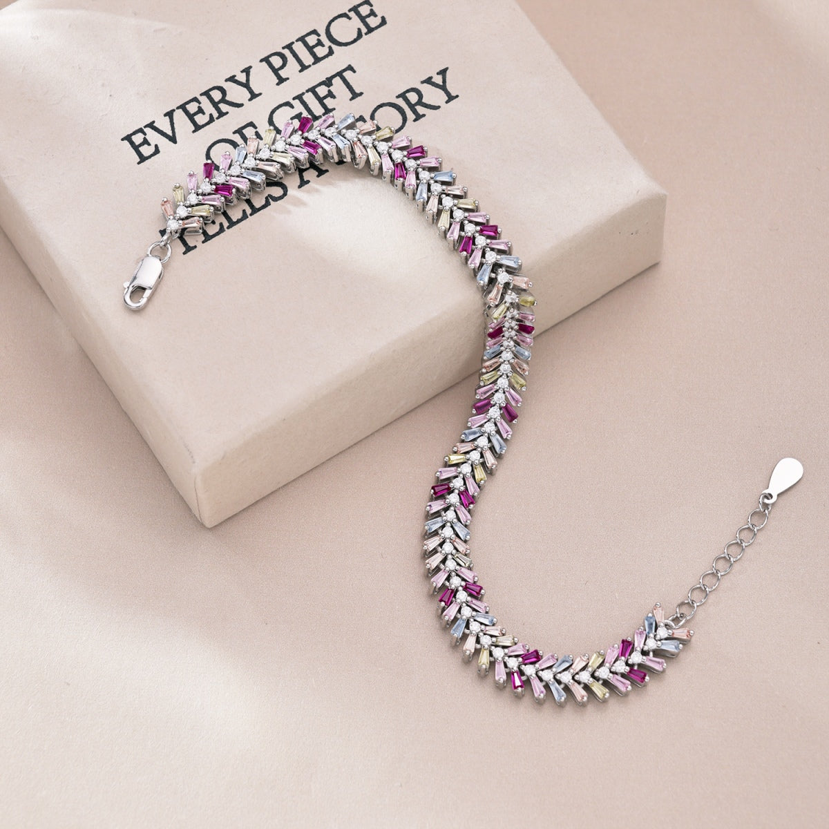 [LuckyStar]Dainty Radiant Emerald Cut Daily Bracelet