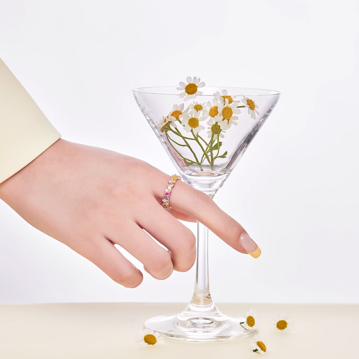 [LuckyStar]Dazzling Polychromatic Multi cut Daily Ring
