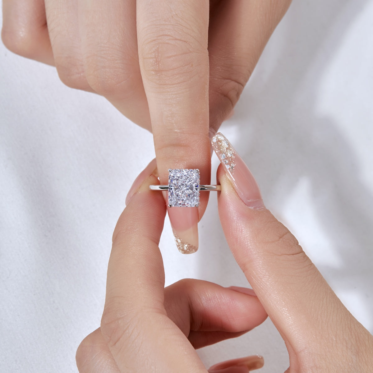 [LuckyStar]4.0 Carat Ornate Enchanting Radiand Cut Banquet Ring