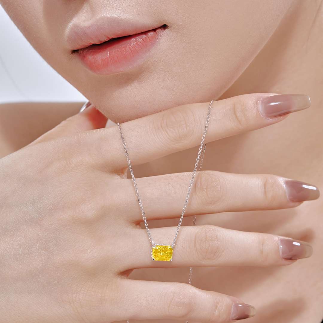 [LuckyStar]Luxurious Square Shape Colorful Necalack