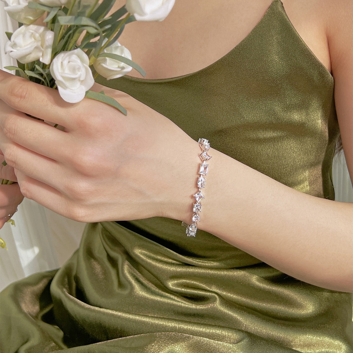 [LuckyStar]Unique Exquisite Multi Cut Daily Bracelet