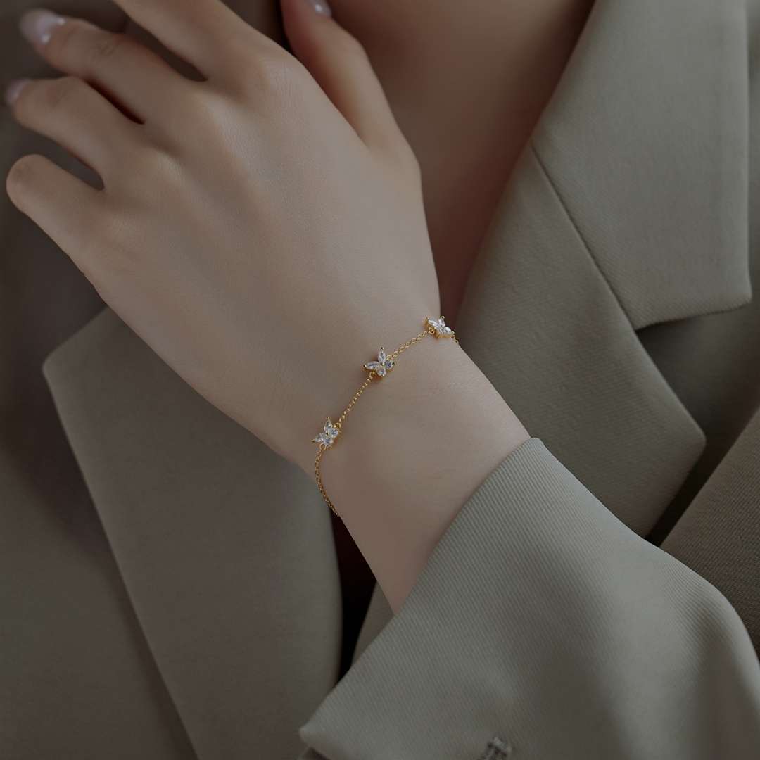 [LuckyStar]Radiant Butterfly Shape Necklace