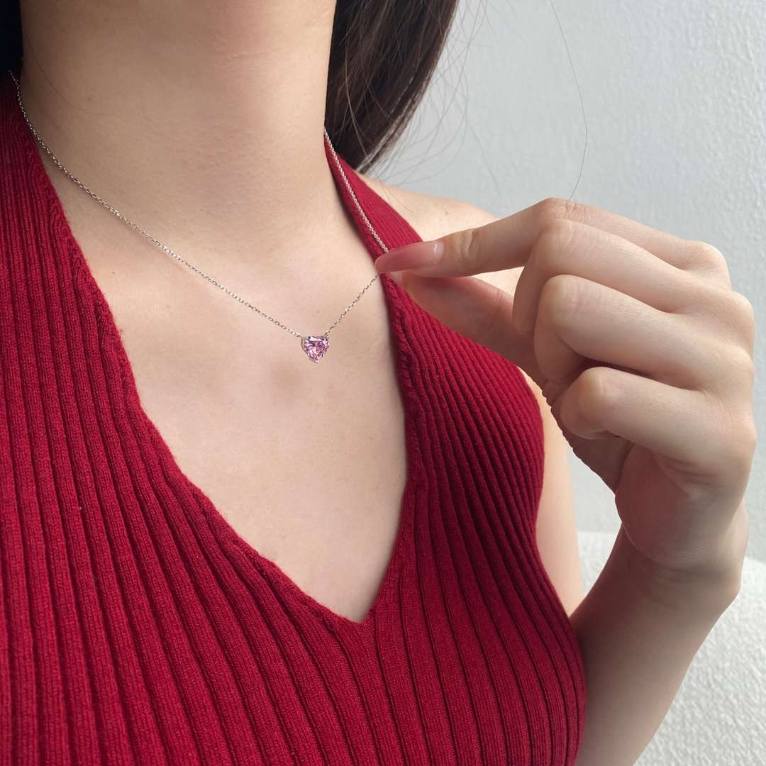 [LuckyStar]6.0 carat Radiant Heart Shape Necklace