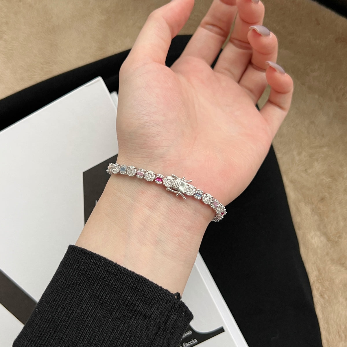 [LuckyStar]Dazzling Radiant Multi Cut Daily Bracelet