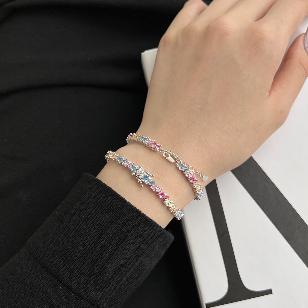 [LuckyStar]Ornate Sparkling Multi Cut Party Bracelet