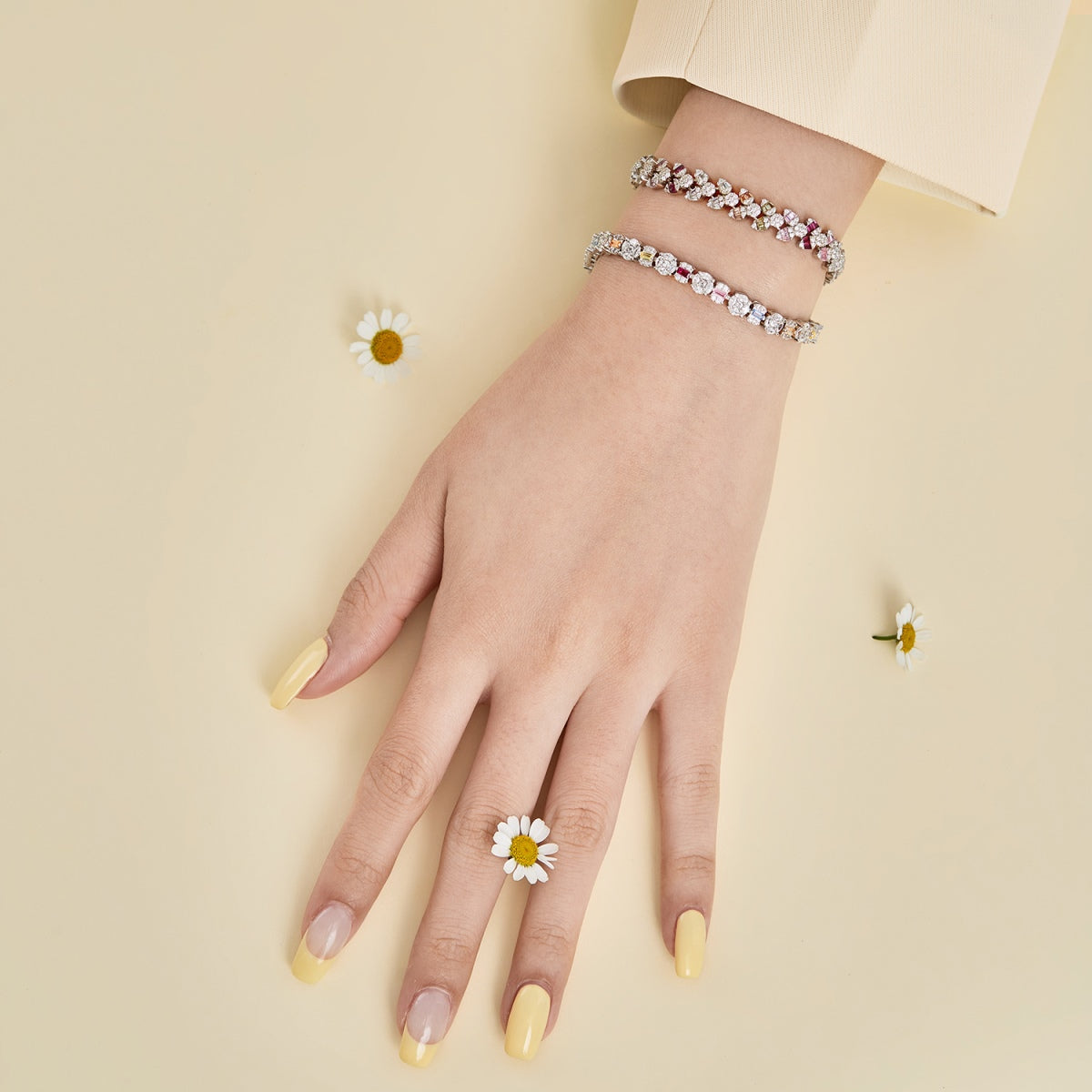 [LuckyStar]Dazzling Radiant Multi Cut Daily Bracelet