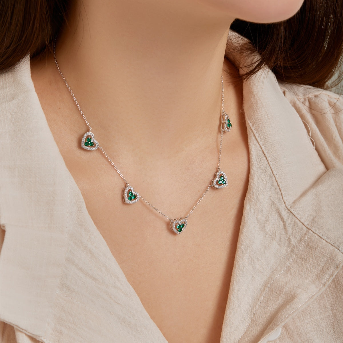 [LuckyStar]Sparkling Five Heart Necklace