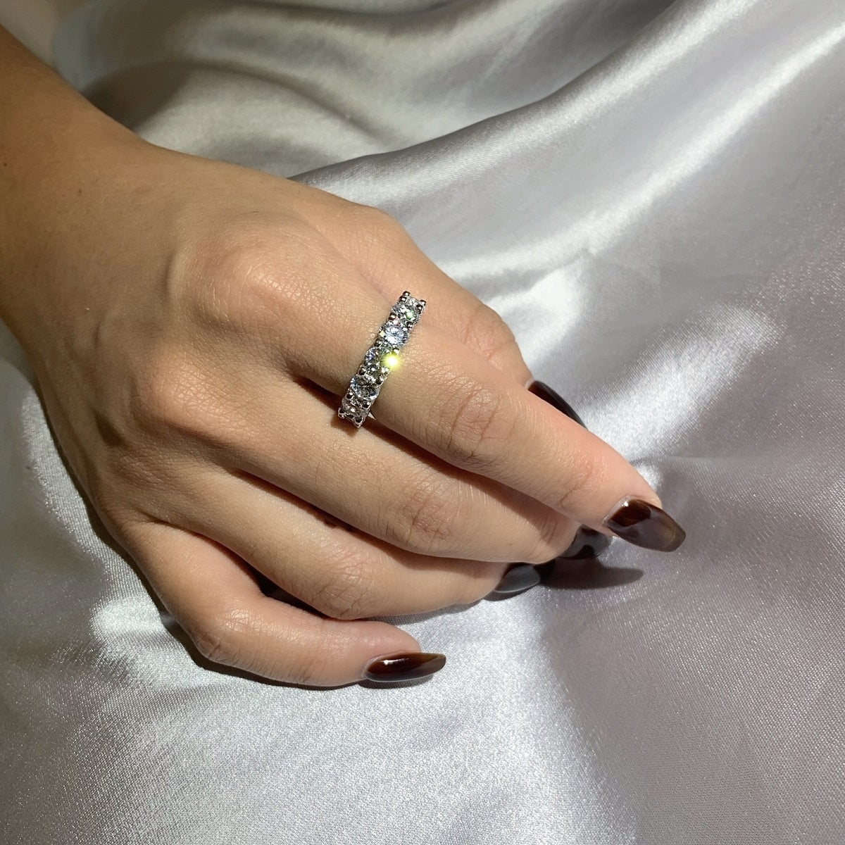 [LuckyStar]Gorgeous Round Cut Tennis Ring