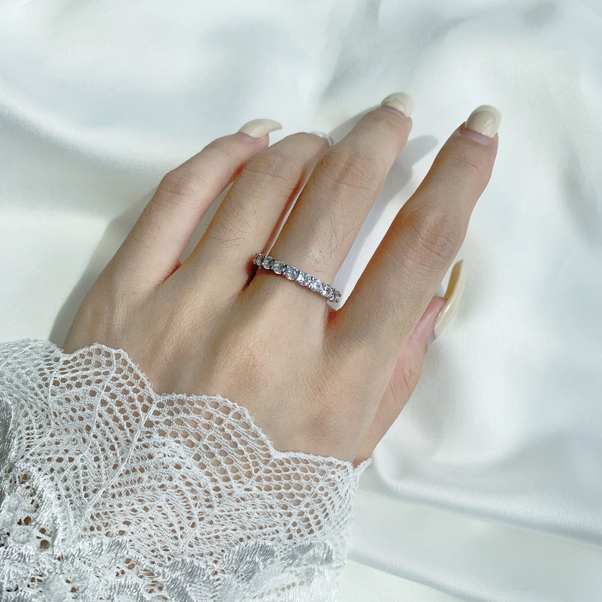 [LuckyStar]Sparkling Round Cut Tennis Ring