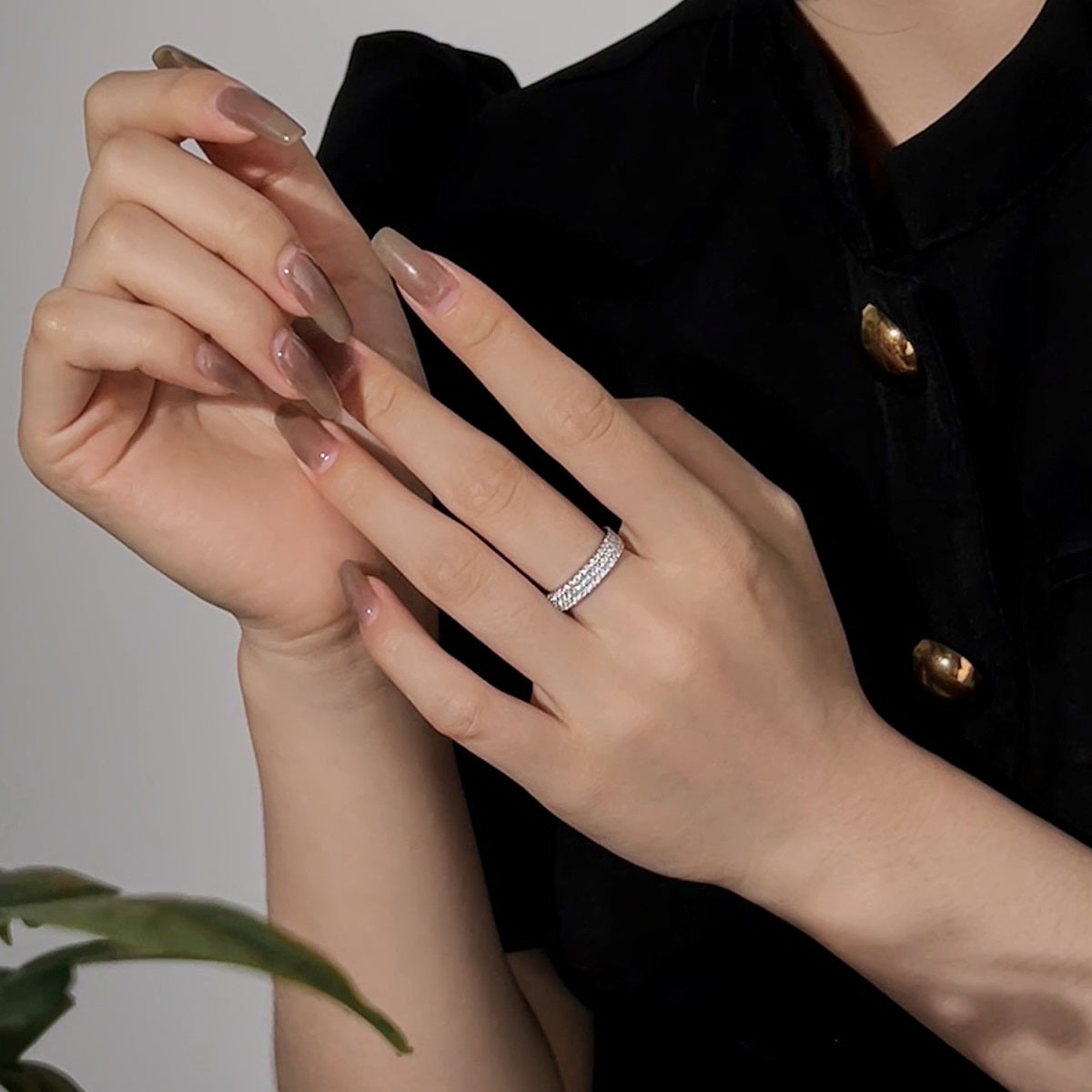 [LuckyStar]Dainty Round Cut Tennis Ring